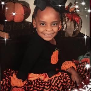 Meet your Posher, Lynnette